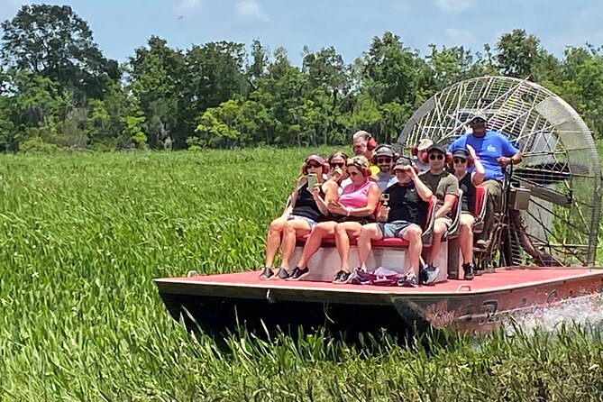 Small Airboat and Oak Alley Plantation Tour from New Orleans - The history is worth seeing with clear expectations