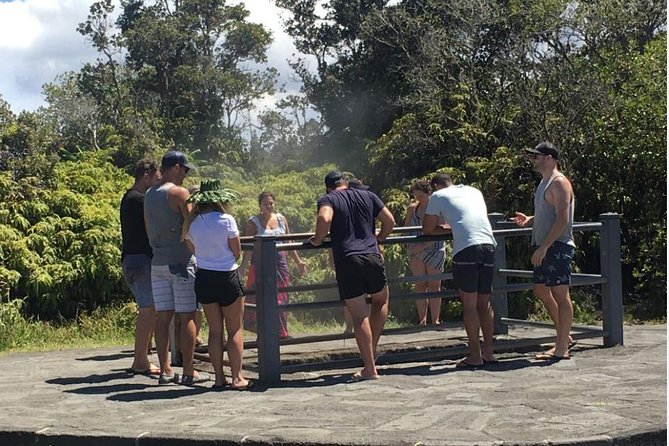 Small-Group Big Island Tour: Hawaii Volcanoes National Park and Kona Coffee Farm - Dinner near the volcano helps with the late-day chill