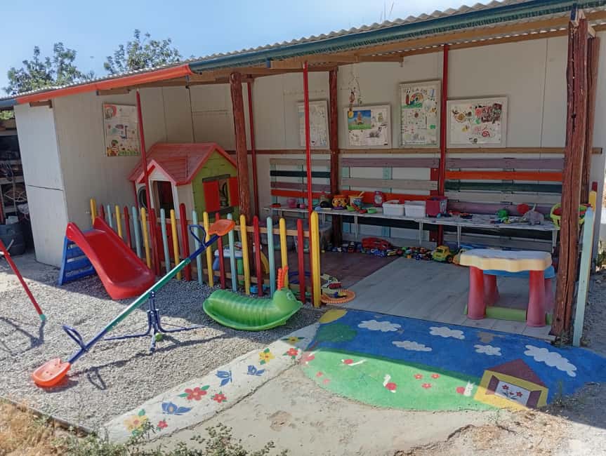 Snail and olive farm tour with table olives & homemade sweet - A good stop for children, but not only for children
