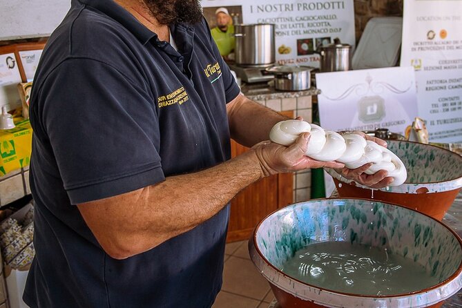 Sorrento Ape Tour, Lemon Garden, Mozzarella Show & Pizza Class - Watching fresh mozzarella take shape