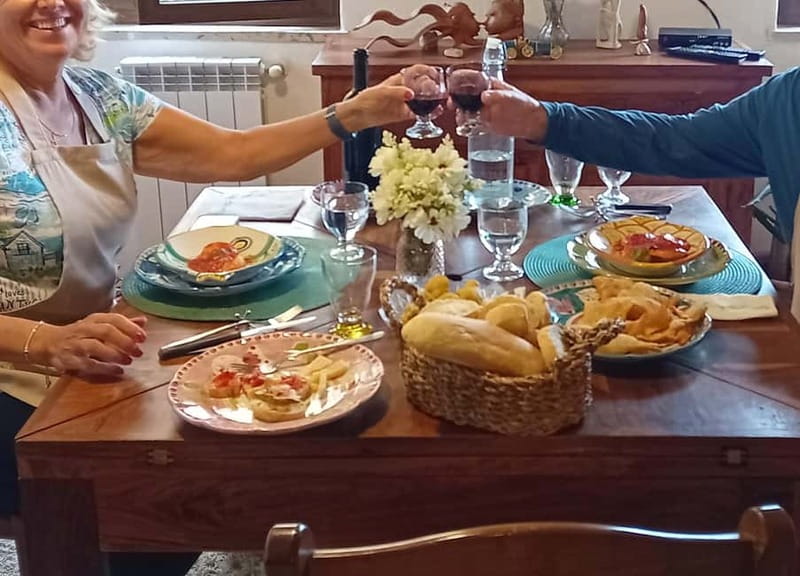Sorrento: Marì Cooking Class in a Family Farm w/ Coast View - Who will enjoy this class most