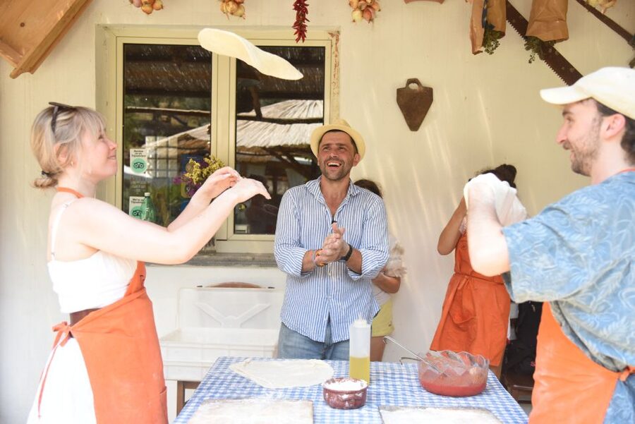Sorrento: Pizza Lesson, Wine, and Limoncello at a Local Farm - Why this farm visit feels different from a standard cooking class