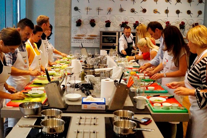 Sorrento Villa Cooking Class with Fresh Harvest Lunch - A family villa above Sorrento