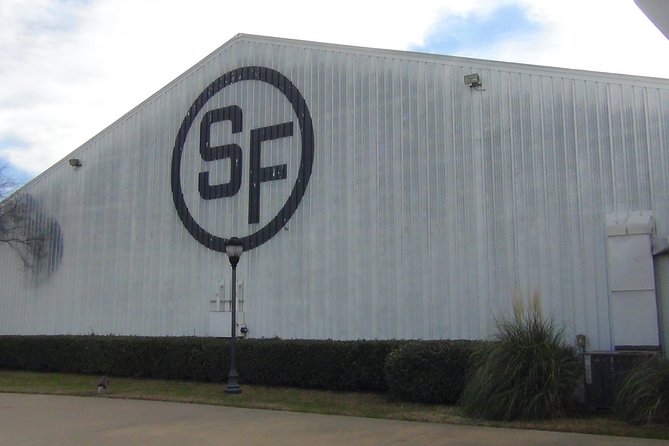 Southfork Ranch and Dallas/JFK Highlights Tour - The drive to Southfork Ranch