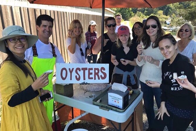 Southold Bay Oyster Farm Tour - What the guides add to the visit