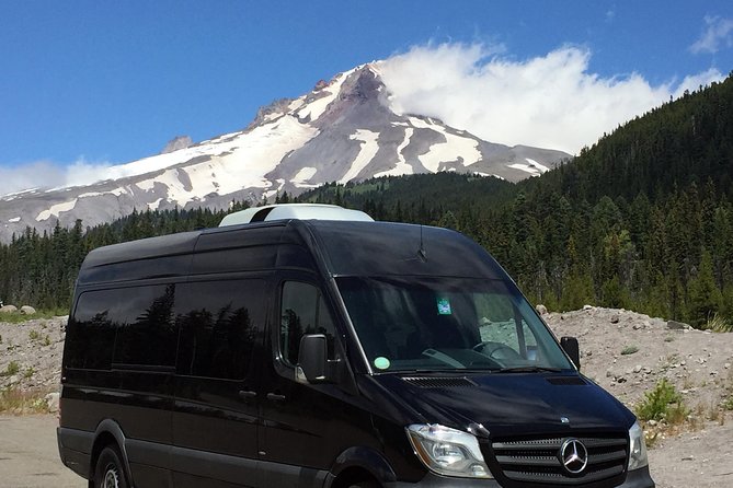 The Hood-Columbia Loop: Timberline, Orchards, and Waterfalls - Orchards, farm stands, and the road toward Hood River