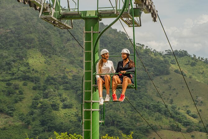 Tour in La Hacienda with Sports Activities and Buffet - Safari truck, plantations, and the Anamuya River