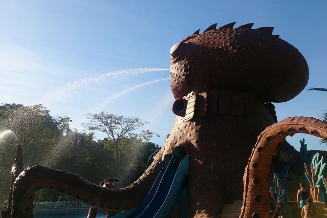 Tour to the Hacienda Nápoles Theme Park - What the guide adds to a very large park