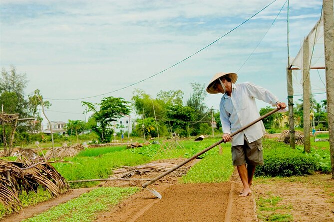 Tra Que Village Cycling And Farming - The 8:30 a.m. start at Tran Quang Khai Street