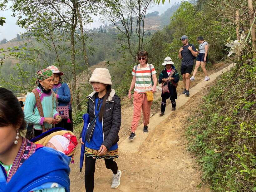 Trekking Sapa 1 Day With Local Guide, Terraced Rice Fields - How difficult is the route?