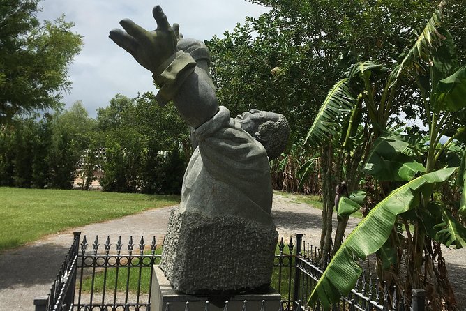 Two Plantation Tour: Oak Alley and Laura or Whitney - Laura’s Creole setting