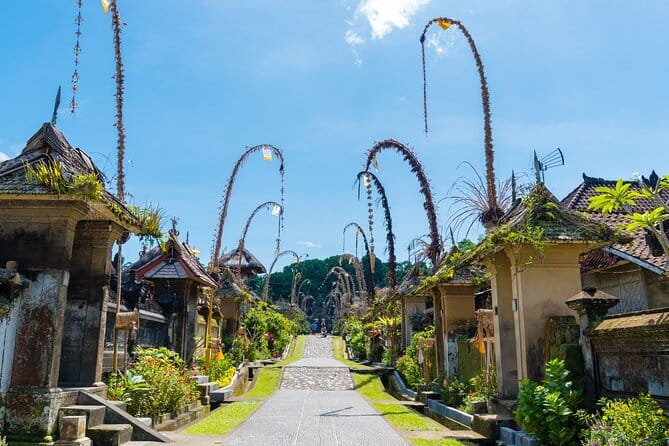 Ubud: Holy Water Temple, Volcano View, Rice Terrace, MonkeyForest - Kintamani gives you the Mount Batur view