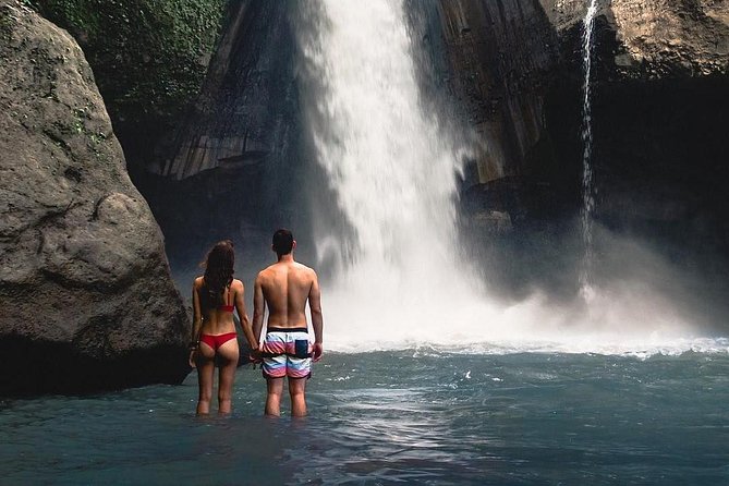 Ubud: Monkey Forest, Jungle Swing, Rice Terrace, and Water Temple - Tegenungan Waterfall: a scenic stop with steep sections