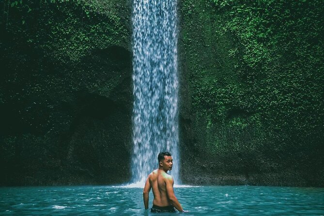Ubud : Monkey Forest, Rice Terrace, Waterfall, Swing - Kanto Lampo Waterfall and its tiered cascades