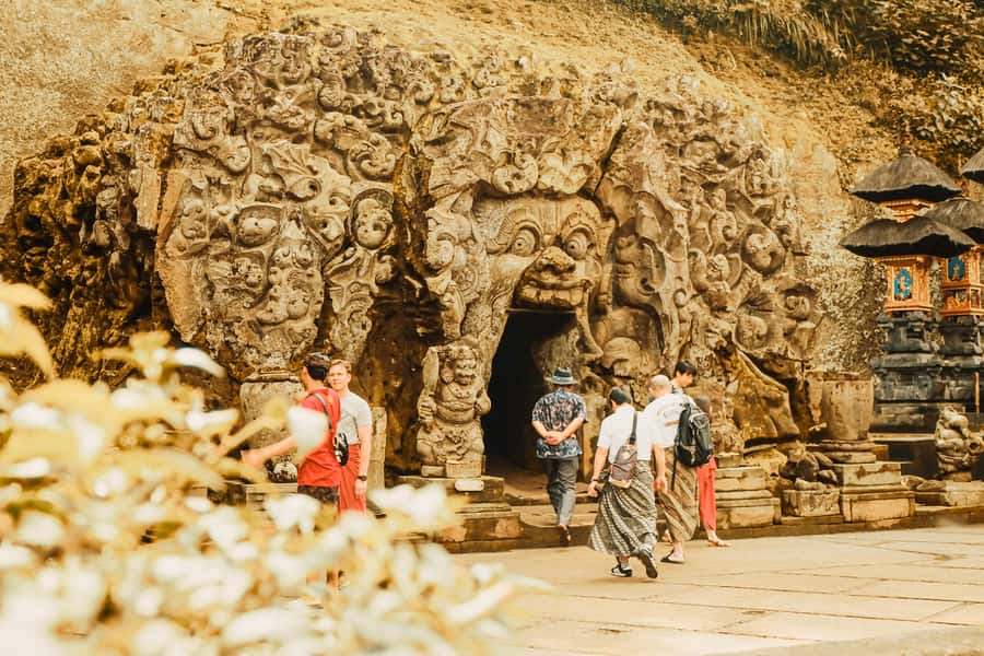 Ubud: Rice Terrace, Waterfall, & Elephant Cave - Tegalalang’s rice terraces and the final walk