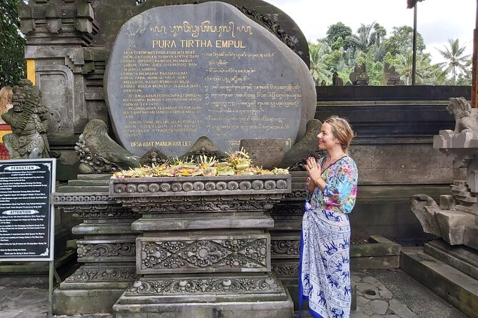 Ubud Tour : Monkey forest, Rice terrace, Water temple, Waterfall & Jungle Swing - One long day through Ubud’s countryside