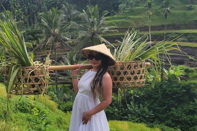 Ubud Tour: Monkey forest, rice terraces, temple, waterfall - Goa Gajah and the meaning behind the cave