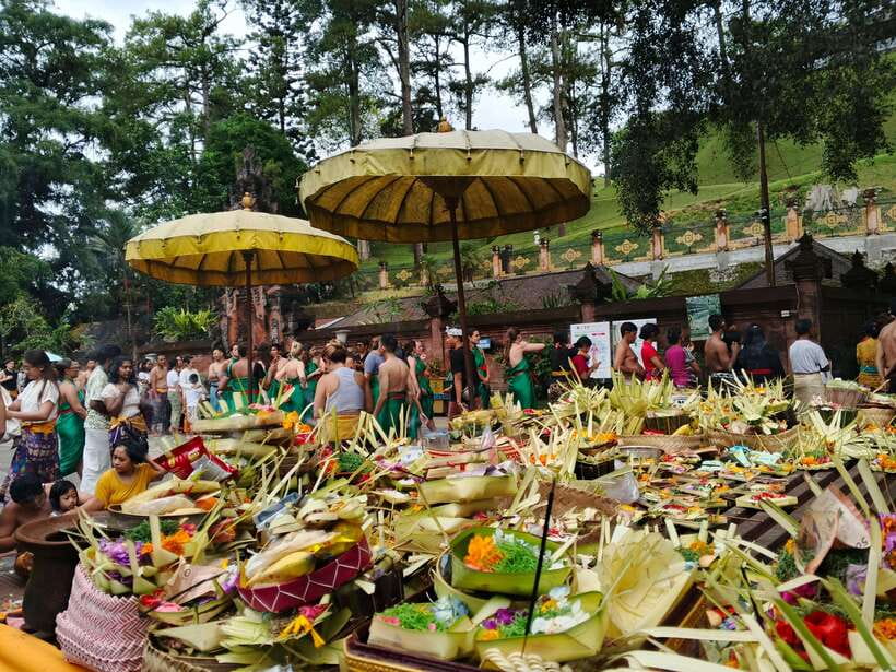 Ubud: Water Temple, Rice Terrace, and Waterfalls Tour - Tibumana Waterfall rewards the walk