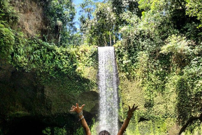 Ubud Waterfalls, Rice Terrace & Jungle Swing - Private Tour - Tukad Cepung Waterfall inside a cave-like setting