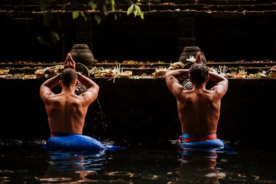 Ubud: Waterfalls & Temple with Rice Terrace Small-Group Tour - Lunch is flexible, but not included