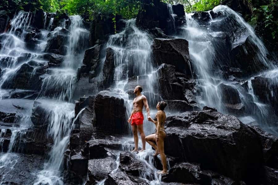 Ubud: Waterfalls & Temple with Rice Terrace Small-Group Tour - Practical preparation for a wet, active day