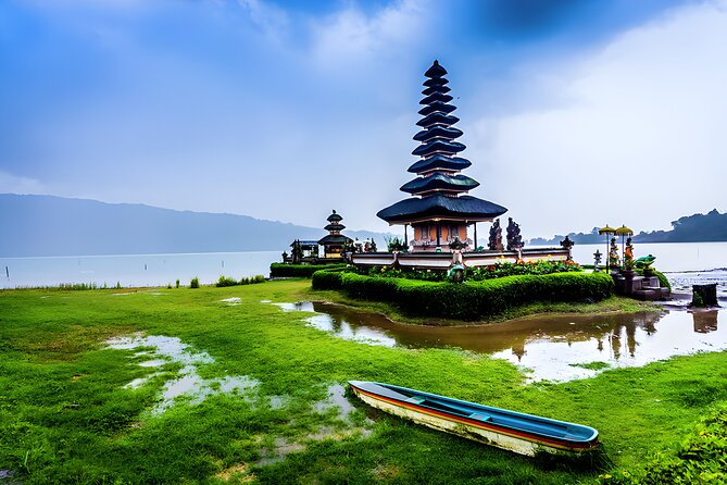 UNESCO Jatiluwih Rice Terrace and Tanah Lot Sunset Tour - Penatahan Hot Springs offers a change of pace