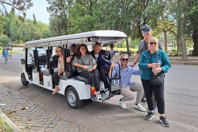 Vintage Fiat 500 Wine Tour and Tuscan Lunch at Farm in Chianti - Tuscan lunch with wine and olive oil