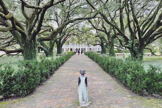 Whitney Plantation and Museum Tour from New Orleans - The ride from New Orleans along River Road