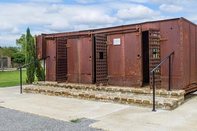 Whitney Plantation Tour from New Orleans with Pickup - What the audio tour does well